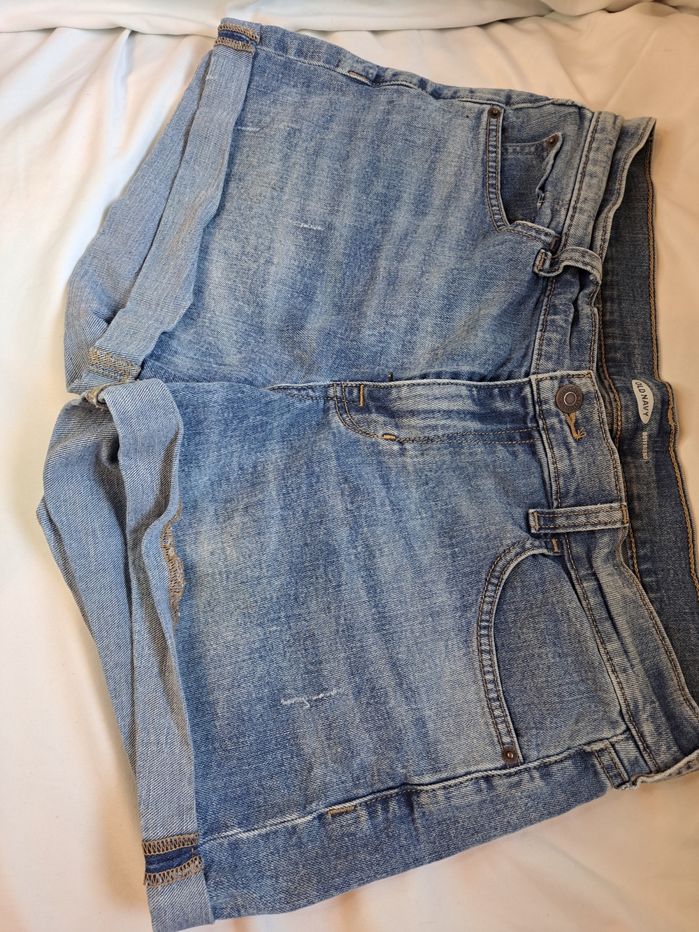 Old Navy Women's Boyfriend Jean Shorts Size 10